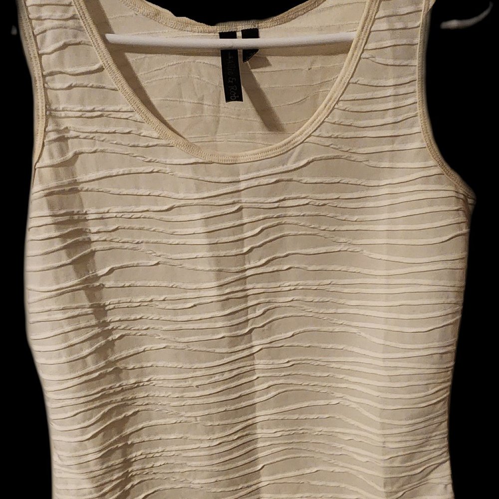 Allie & Rob Sleeveless Ribbed Texture Cream Tank Top - Size M